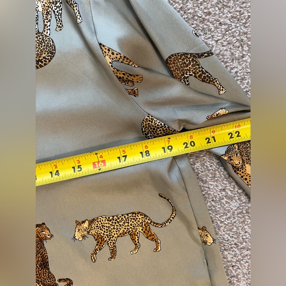 Zara Leopard Silk Blouse - Picture 2 of 9